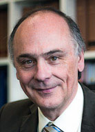 Porträt Dr. Hans-Georg Woertge